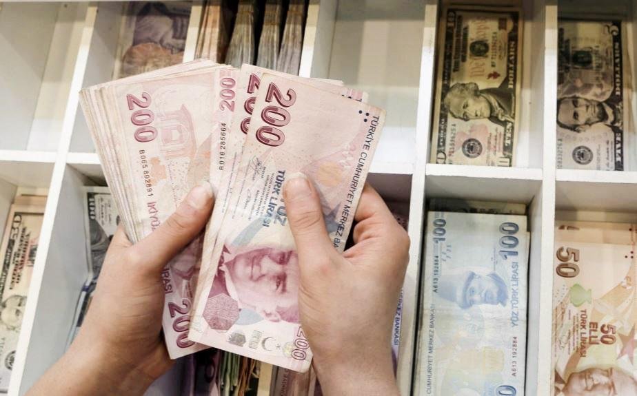 "Türk lirəsi sərt şəkildə ucuzlaşacaq" - "Commerzbank"
