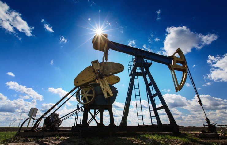 Rusiyada neft ixracına tətbiq olunan vergi 87% azaldılıb