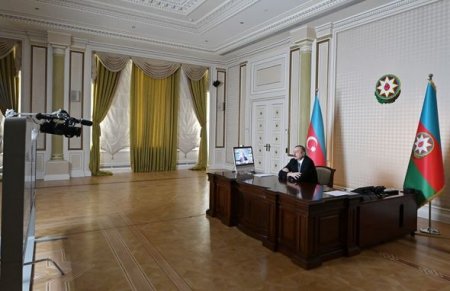 İlham Əliyev Avropa Yenidənqurma və İnkişaf Bankının prezidenti ilə videokonfrans keçirdi