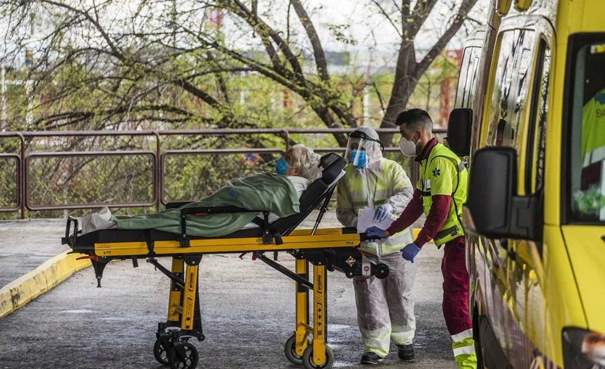 İspaniyada 25 264 nəfər koronavirusdan öldü