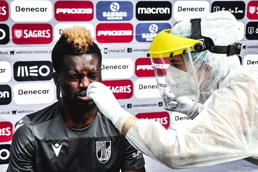 Portuqaliya klubunun 3 futbolçusunda koronavirus tapıldı