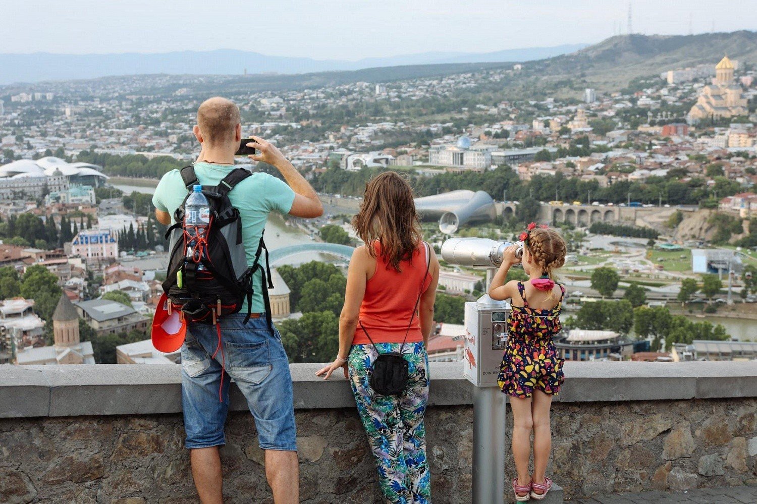Gürcüstana səfər edəcək turistlərdən tibbi arayış tələb oluna bilər