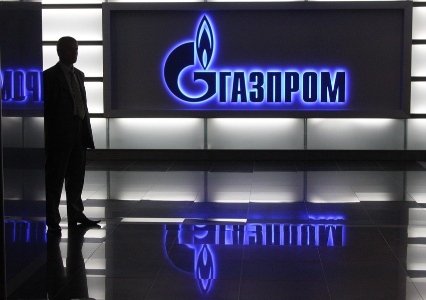 “Qazprom”un qaz ixracından qazancı iki dəfə azalıb