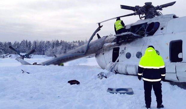 Rusiyada helikopter sərt eniş etdi: Altı yaralı - VİDEO