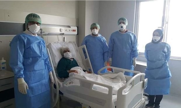Türkiyədə 99 yaşlı qadın koronavirusdan sağaldı