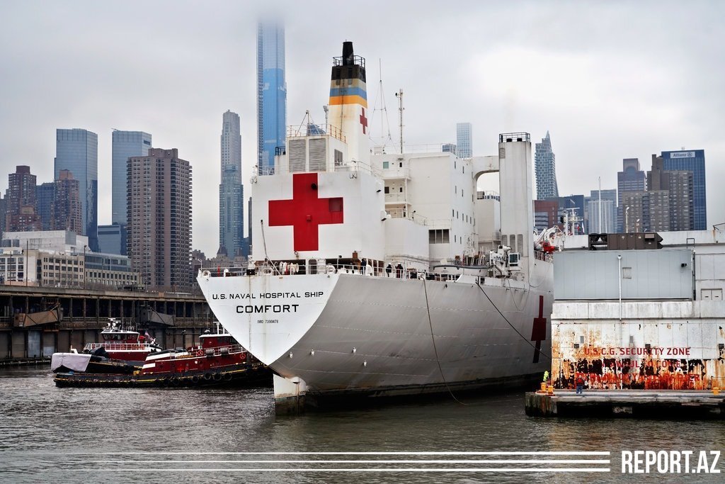 ABŞ-ın nəhəng xəstəxana gəmisi Nyu-Yorkdan alqışlarla yola salındı