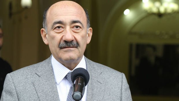 Deputat Əbülfəs Qarayevi “topa tutdu” – Sərt İTTİHAMLAR