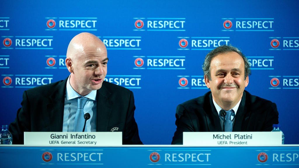 Mişel Platini: "FIFA prezidenti istefa verməlidir"