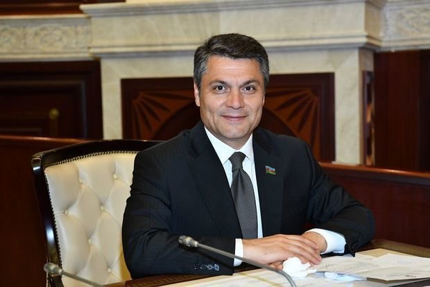 Deputat: “Azərbaycan könüllüləri, işğaldan azad olunmuş ərazilərin bərpasına hazırlaşın!”